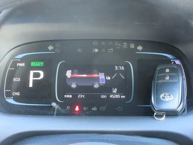 アクア（トヨタ）の車両写真
