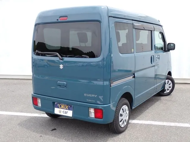 エブリイバン(スズキ)の車両写真