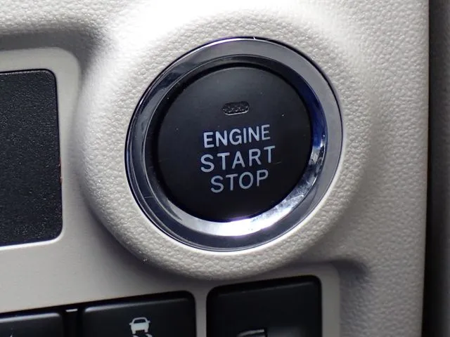 パッソ 4WD(トヨタ)の車両写真