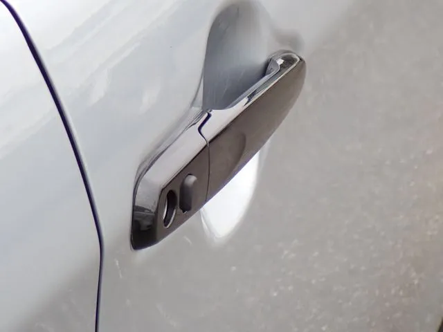 パッソ 4WD(トヨタ)の車両写真