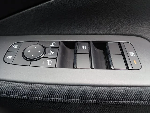 ノート(ニッサン)の車両写真
