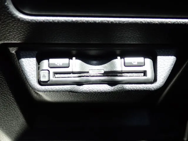 レヴォーグ(スバル)の車両写真