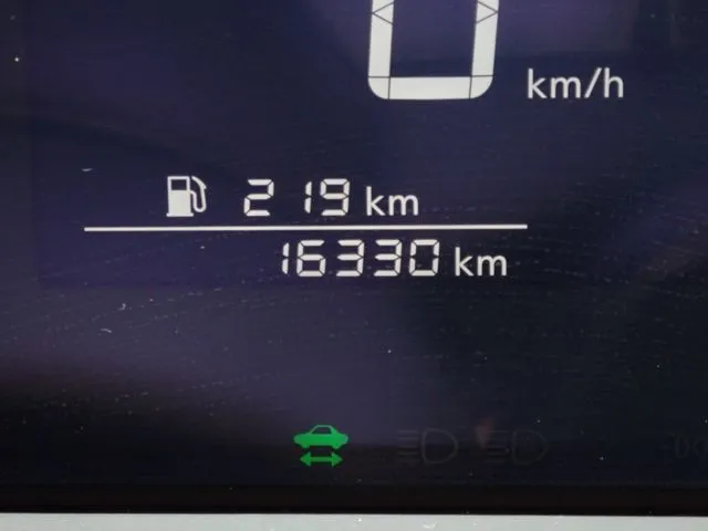 ノート(ニッサン)の車両写真