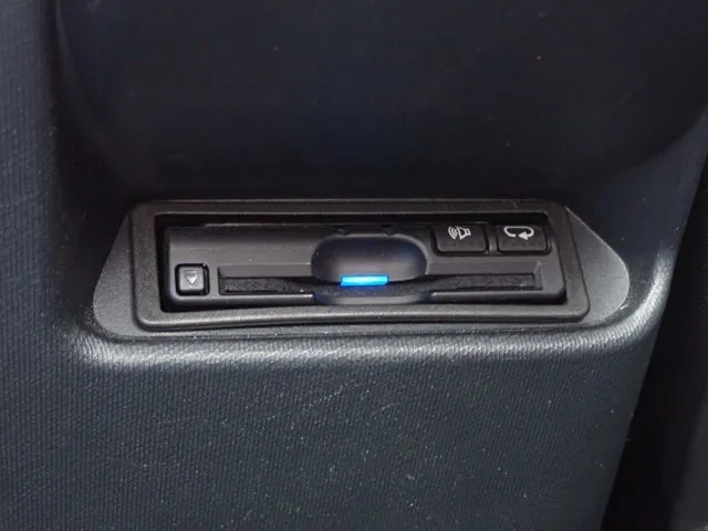 アクア（トヨタ）の車両写真