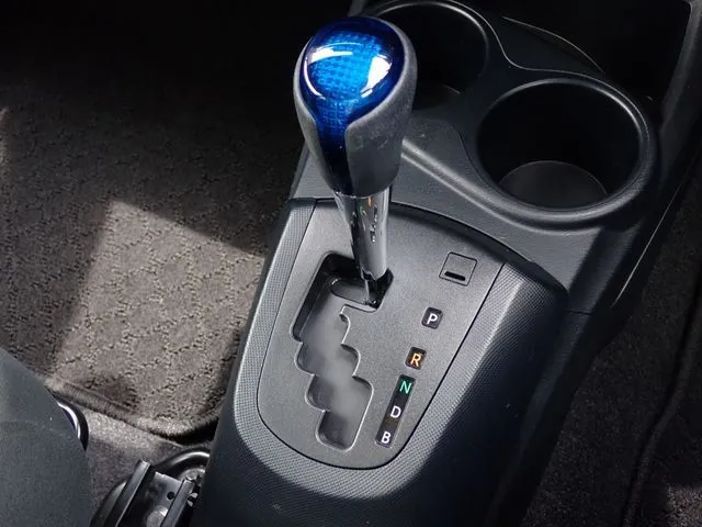 アクア（トヨタ）の車両写真