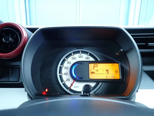 スペーシア(スズキ)の車両写真