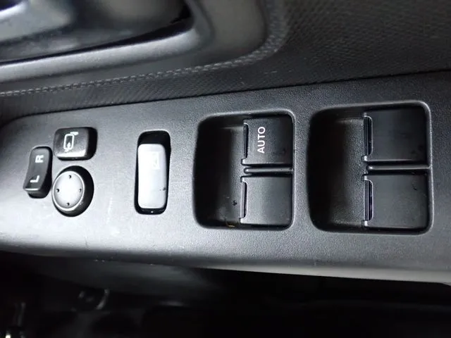 スペーシア(スズキ)の車両写真