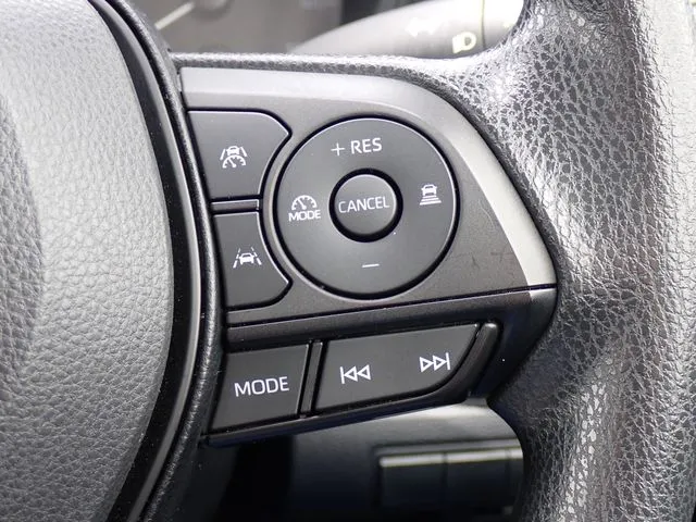 カローラ　セダン（トヨタ）の車両写真