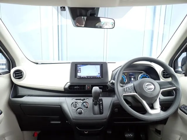 デイズ(ニッサン)の車両写真