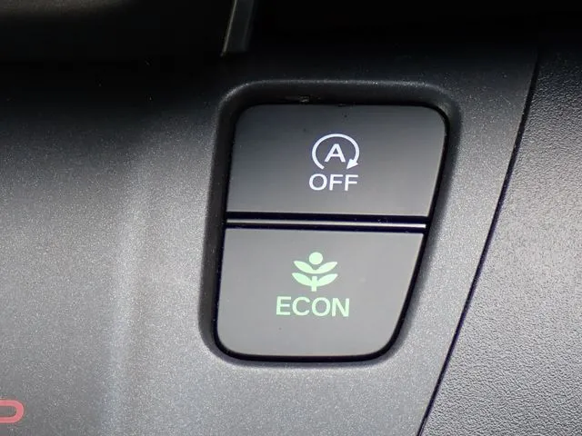 フリードプラス(ホンダ)の車両写真