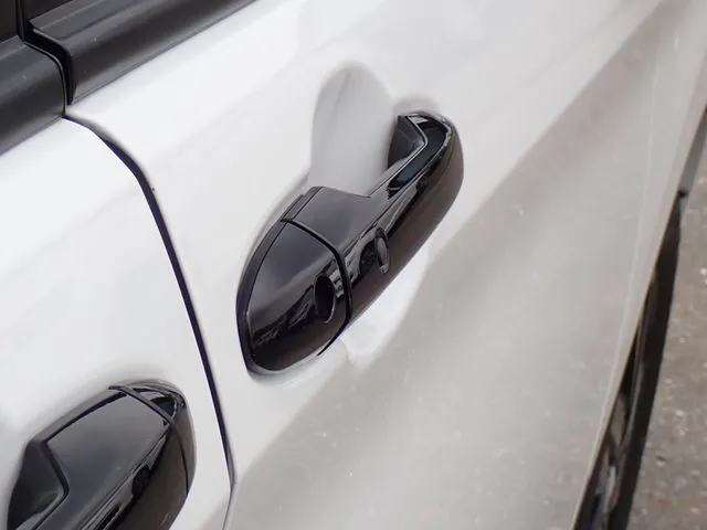 フリードプラス(ホンダ)の車両写真