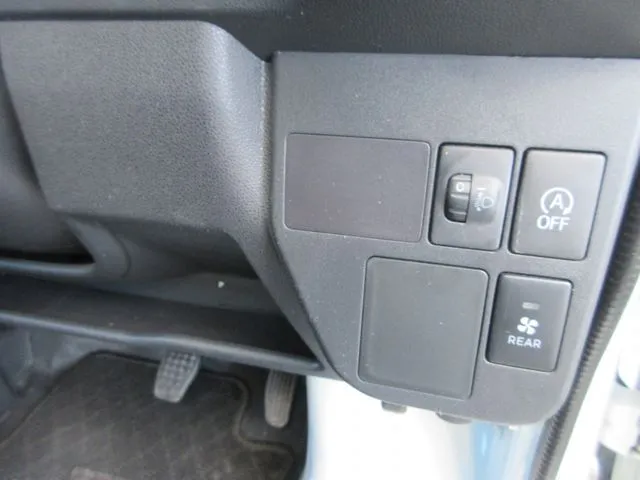 ハイゼットカーゴ 4WD(ダイハツ)の車両写真