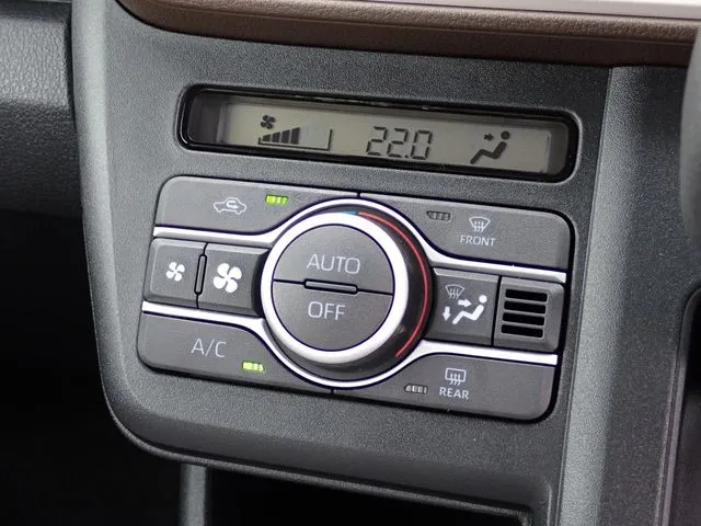 ダイハツ　ムーヴ　４ＷＤ