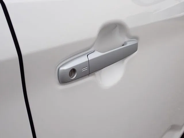 ダイハツ　ムーヴ　４ＷＤ