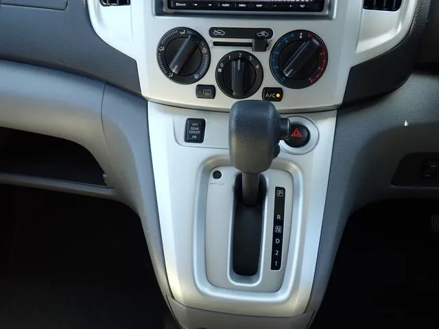 NV200バネットバン(ニッサン)の車両写真