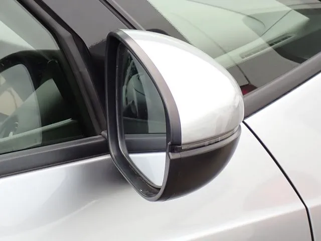 フィット（ホンダ）の車両写真