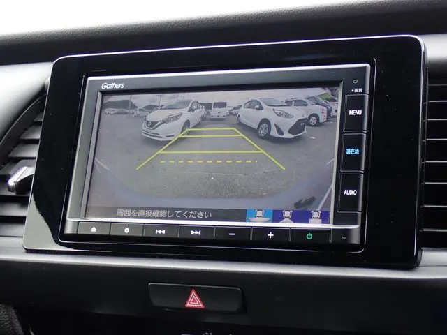 フィット（ホンダ）の車両写真