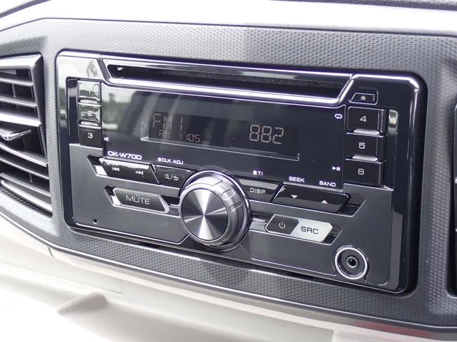ミラ イース(ダイハツ)の車両写真