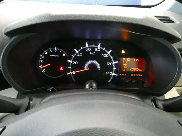 ムーヴ(ダイハツ)の車両写真