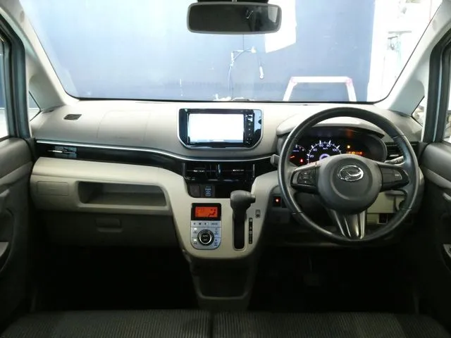 ムーヴ(ダイハツ)の車両写真