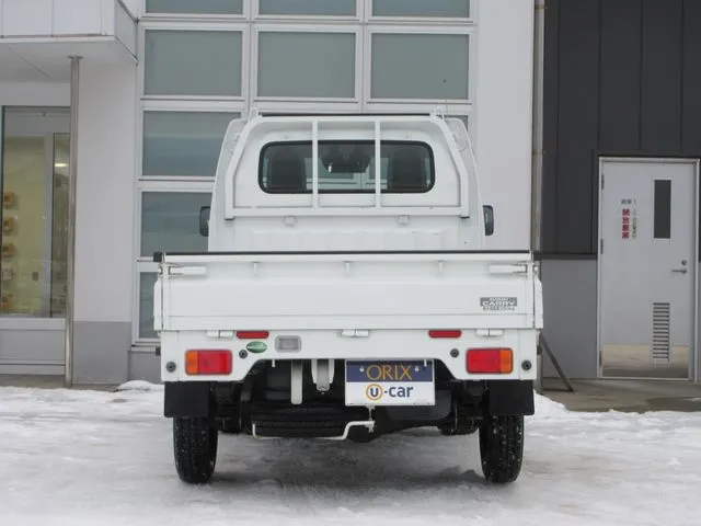 キャリイトラック　４ＷＤ（スズキ）の車両写真