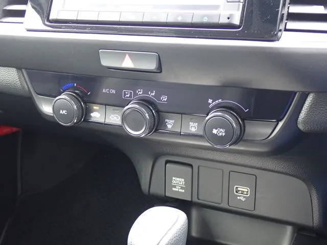 フィット(ホンダ)の車両写真