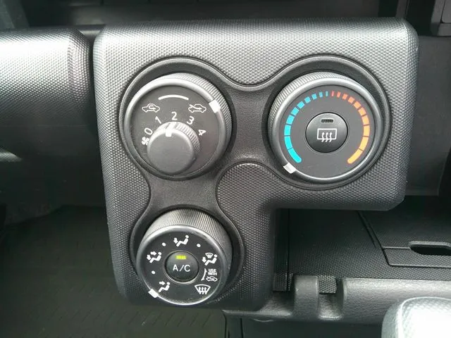ファミリアバン　２ＷＤ（マツダ）の車両写真