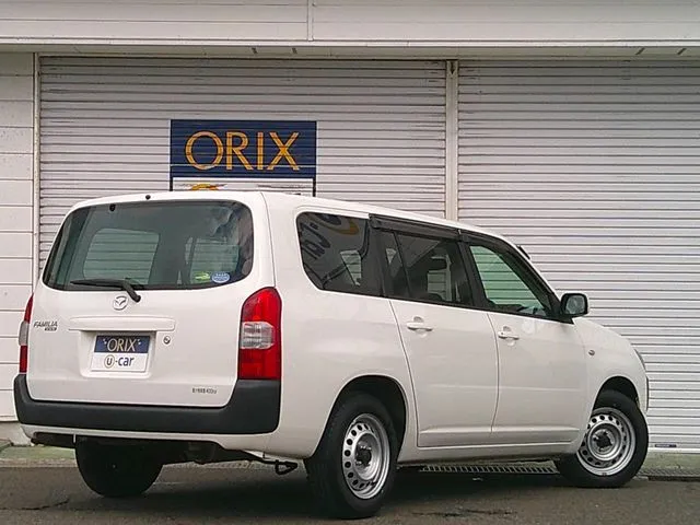 ファミリアバン　２ＷＤ（マツダ）の車両写真