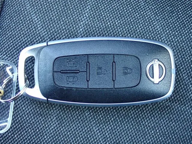 セレナ(ニッサン)の車両写真
