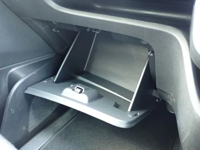 セレナ(ニッサン)の車両写真