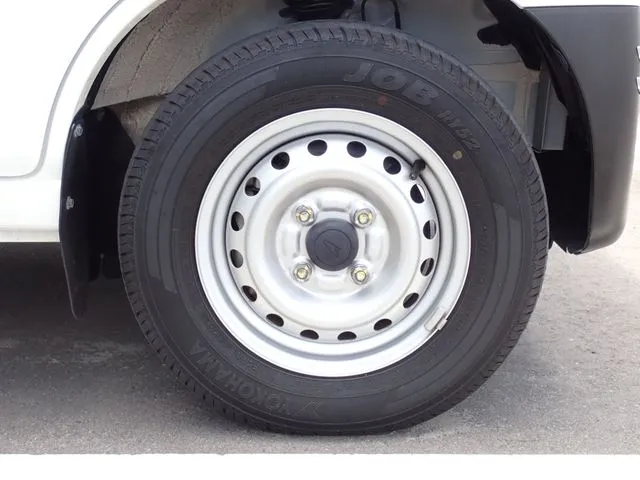 ハイゼットカーゴ(ダイハツ)の車両写真