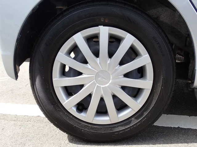 ミラ イース(ダイハツ)の車両写真