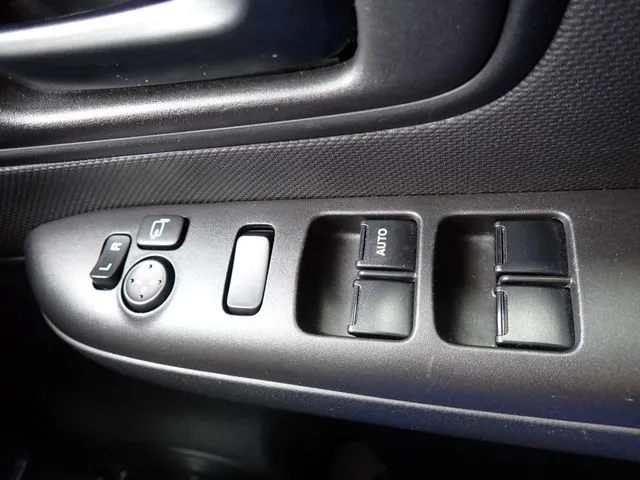 ワゴンR スマイル 4WD(スズキ)の車両写真