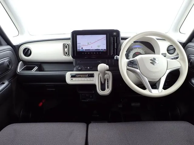 ワゴンR スマイル 4WD(スズキ)の車両写真