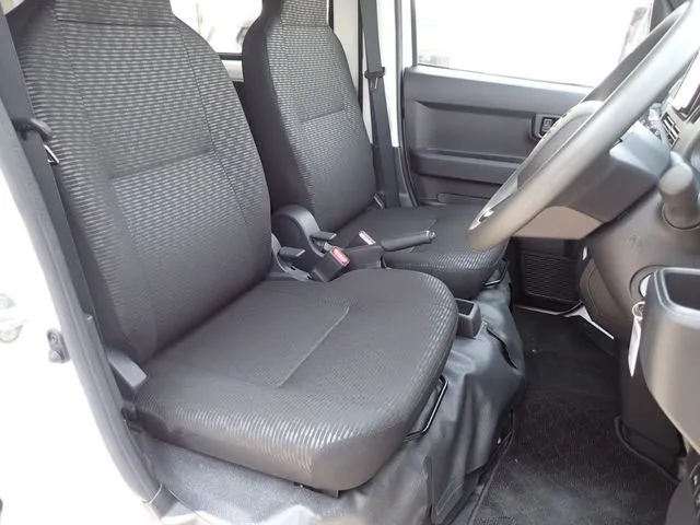 ハイゼットカーゴ(ダイハツ)の車両写真