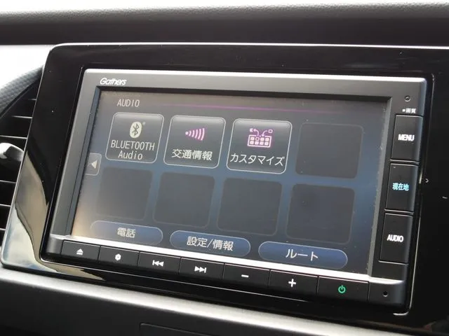 ホンダ フィット e:HEV