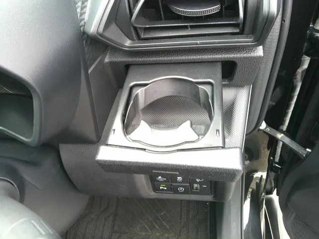 ダイハツ ロッキー 4WD