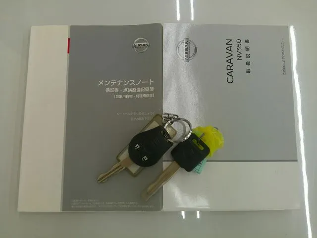 ニッサン NV350キャラバン 4WD
