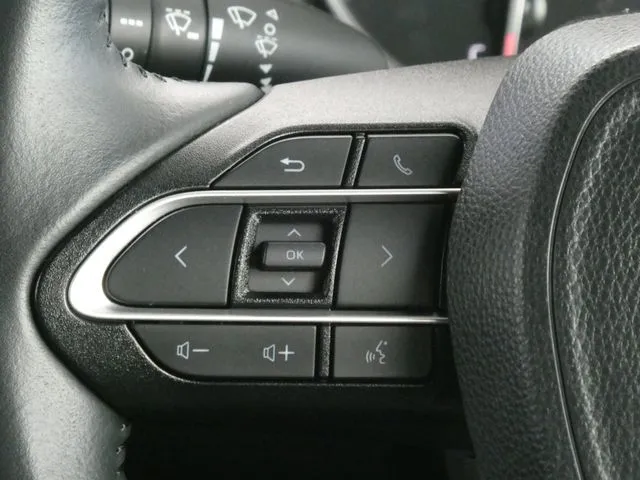 ヴォクシー(トヨタ)の車両写真