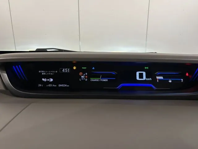 フリードプラス ハイブリッド(ホンダ)の車両写真