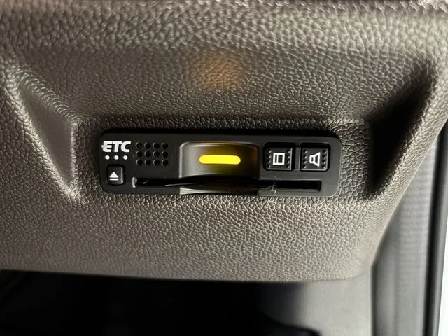 フリードプラス ハイブリッド(ホンダ)の車両写真