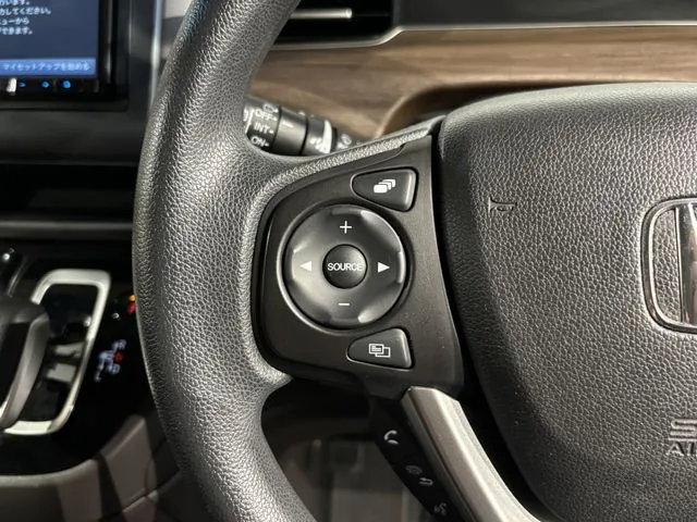 フリードプラス ハイブリッド(ホンダ)の車両写真