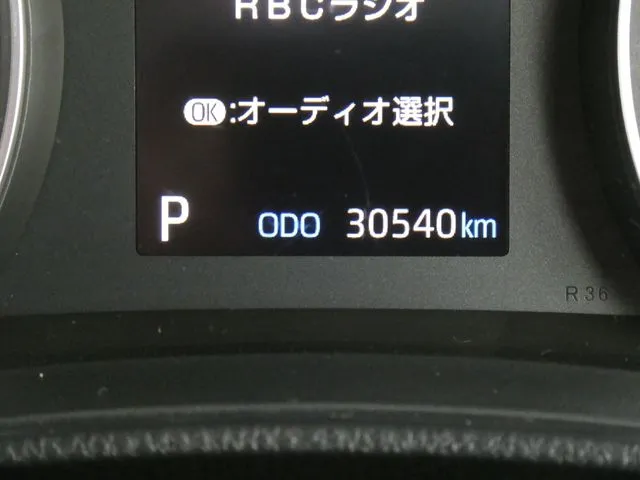 ヴォクシー（トヨタ）の車両写真