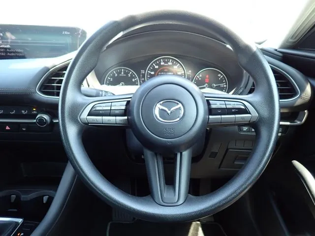 マツダ MAZDA3 セダン