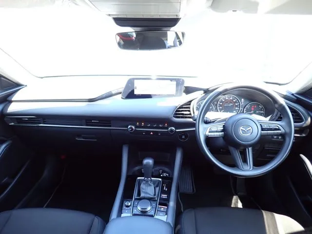 マツダ MAZDA3 セダン