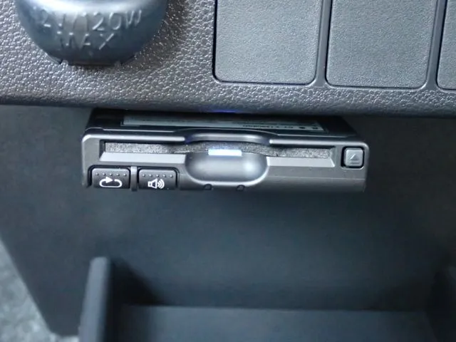 ミラ イース(ダイハツ)の車両写真