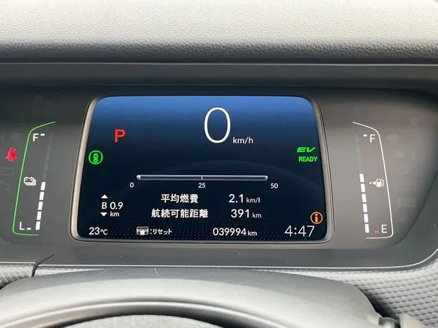 フィット e:HEV 4WD(ホンダ)の車両写真