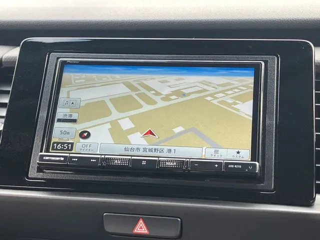 フィット e:HEV 4WD(ホンダ)の車両写真