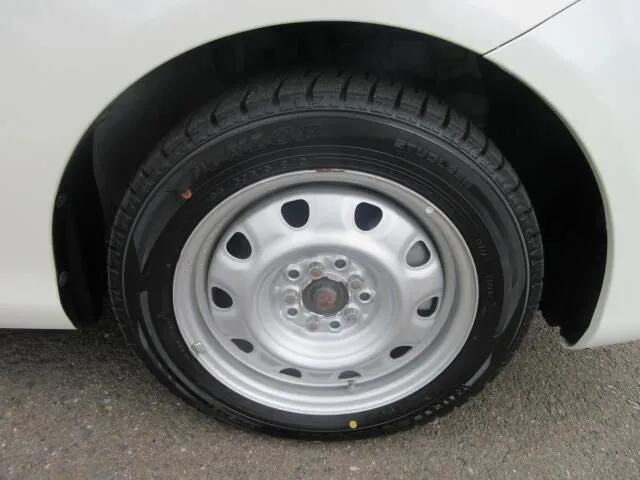 シエンタ(トヨタ)の車両写真