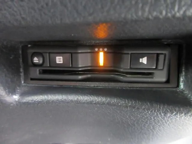 シエンタ(トヨタ)の車両写真